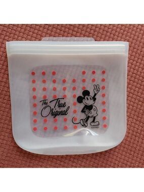 Pyrex Mickey Mouse Silicone Sandwich Bag